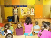 Radujme se, veselme se - divadlo ve školce